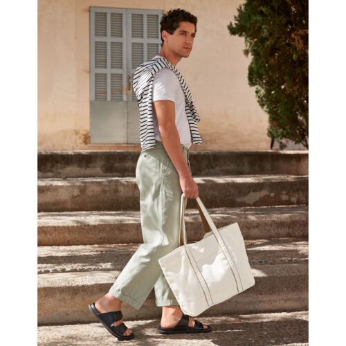 Courtside Large Tote Thumbnail