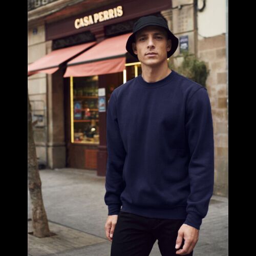 Basic Roundneck Sweatshirt Thumbnail