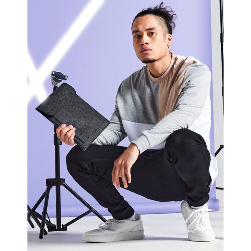 Felt iPad Slip Thumbnail